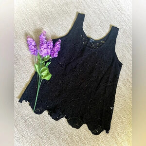 Ambiance Lace Scalloped Hem Tank Top - Small